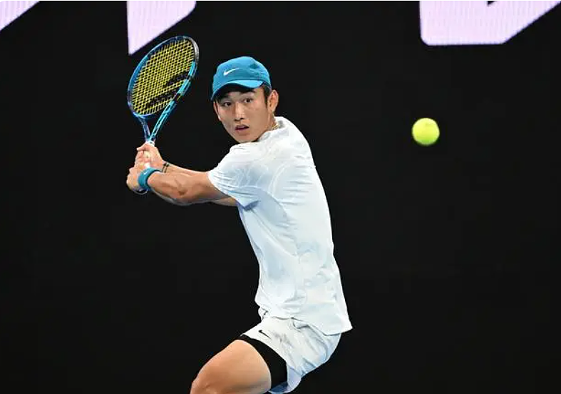 中国男网结束澳网征程已创新历史，两朵金花晋级下一轮（图） - 1