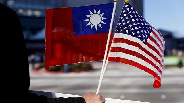 台湾和美国旗