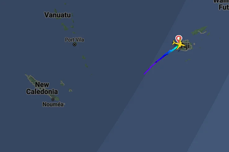1周内第5起！机舱内出现烟雾，澳航飞悉尼航班被迫折返斐济（组图） - 3
