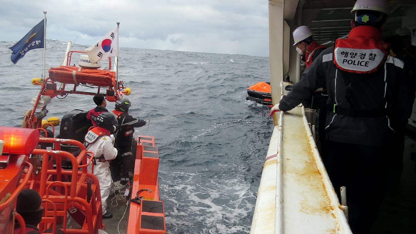 香港註冊貨船日本長崎海域沉沒　尋獲13人其中1死7心肺停止