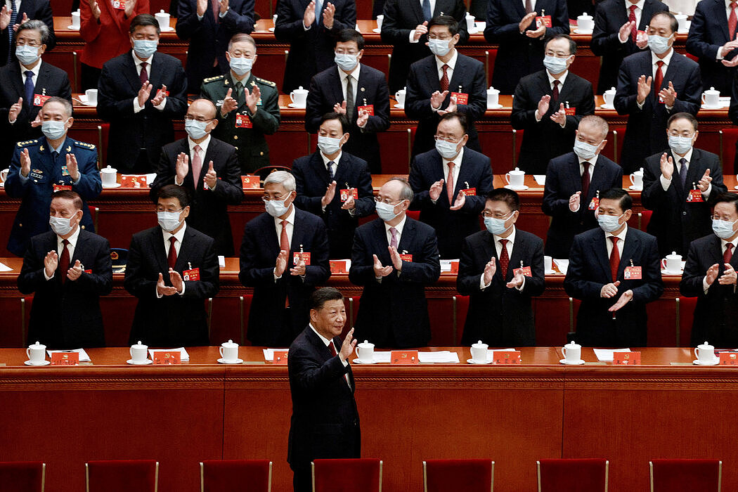 中国最高领导人习近平在去年10月北京召开的中共二十大上获得了总书记的第三个任期。那之后，他一直试图缓和与西方国家的紧张关系。