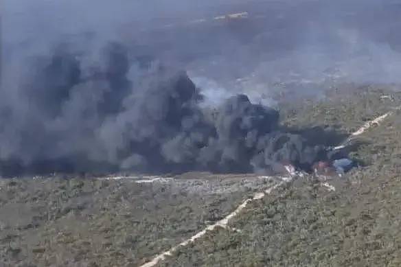 澳波音737飞机为扑灭山火，不幸坠毁！两名飞行员“死里逃生”（组图） - 4