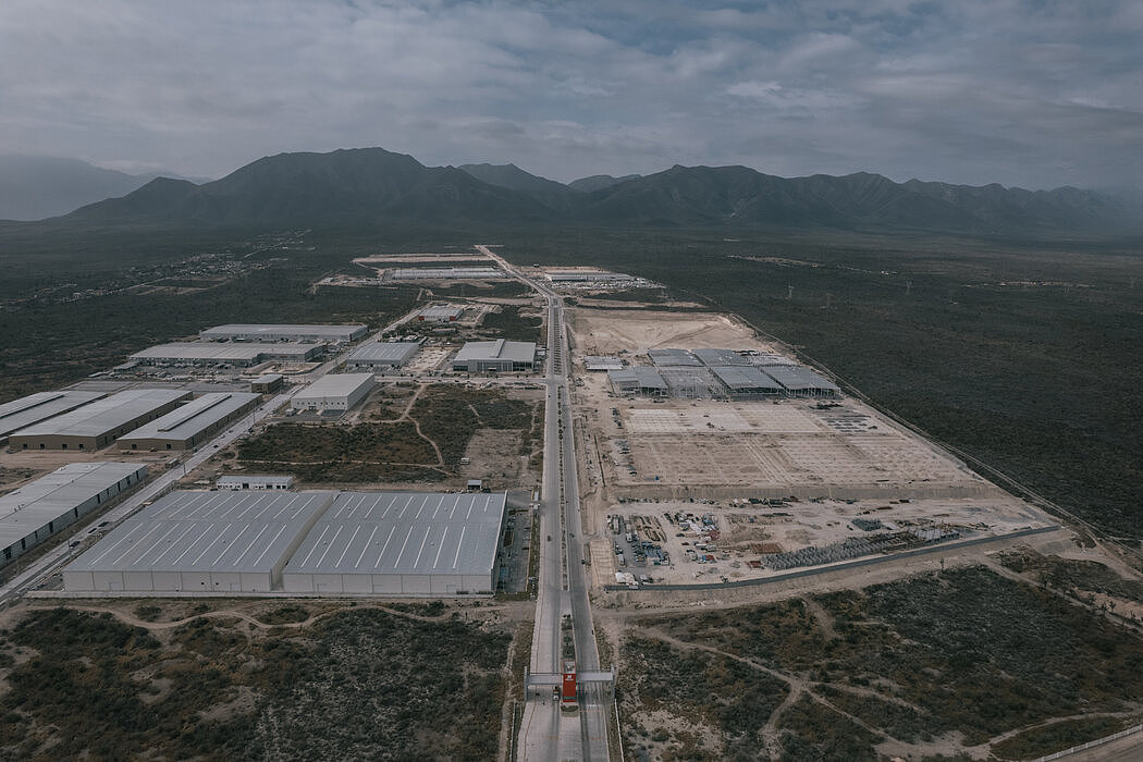 新莱昂州占地面积巨大的华富山工业园，它由一家本地开发商和两个中国公司合资兴办。