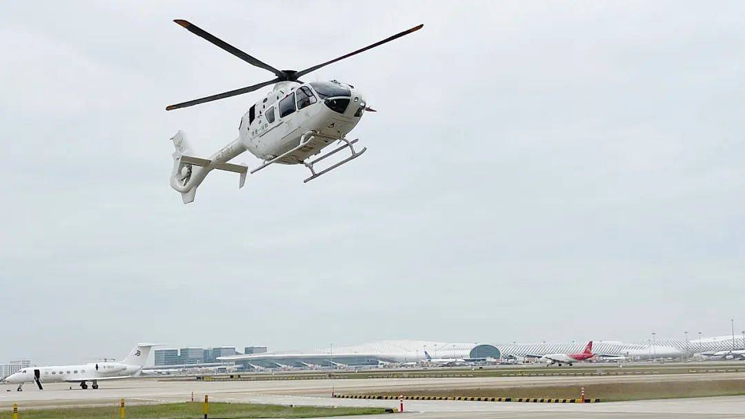 深港直升机跨境飞行正式复航单程仅15分钟