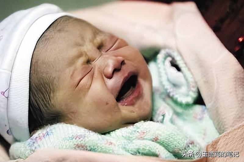 “警察妈妈”蒋晓娟，汶川废墟中曾哺乳9婴，如今如何了（组图） - 9