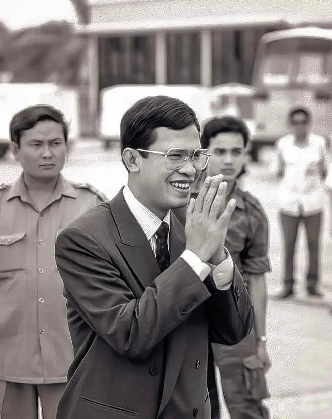 柬埔寨首相访华，他的华裔夫人藏不住了（组图） - 10