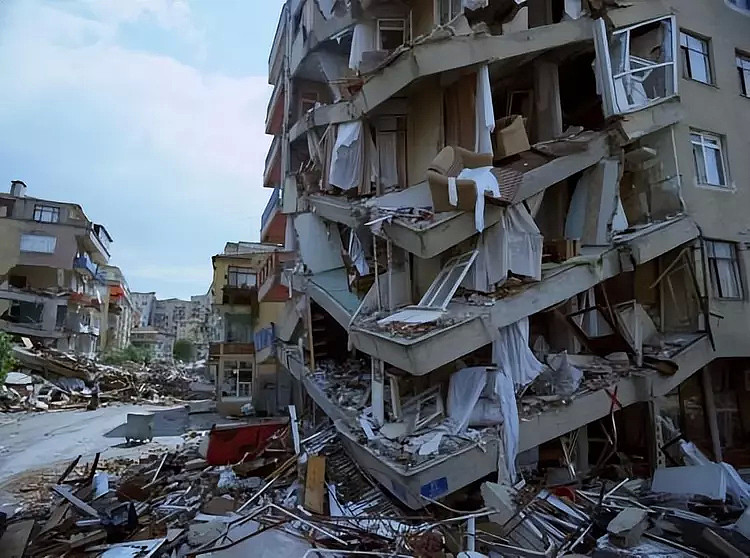 今早再6.4地震！土耳其地震亲历者口述：中国救援队零下4度徒手挖废墟，很受感动（组图） - 8