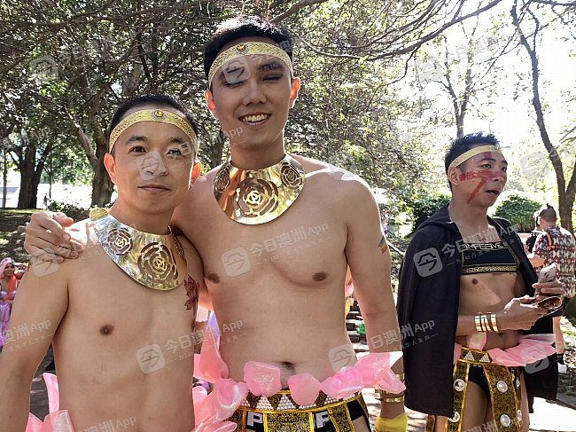 悉尼同性恋狂欢节游行盛大回归！艾博年亮相创造历史，华人方阵引爆全场（视频/组图） - 82
