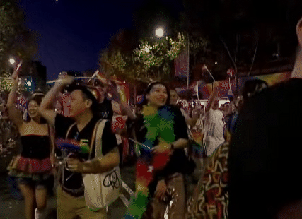 悉尼同性恋狂欢节游行盛大回归！艾博年亮相创造历史，华人方阵引爆全场（视频/组图） - 37