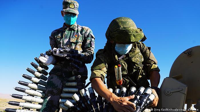 中国解放军士兵参加中俄联合军演（2021年）