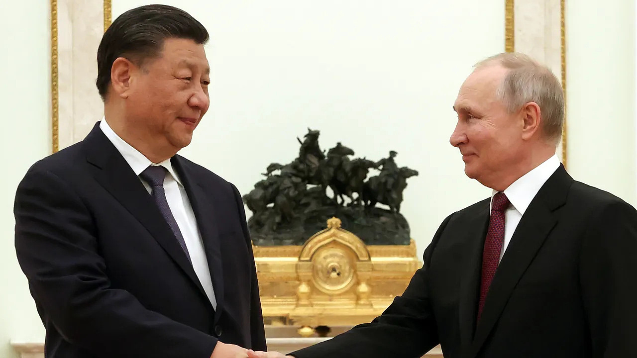 中國國家主席習近平（左）訪問俄羅斯並與總統普丁（右）會面。美聯社