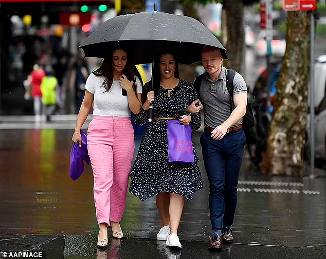 雷暴来袭！悉尼开启潮湿一周，墨尔本连续6天降雨（组图） - 5