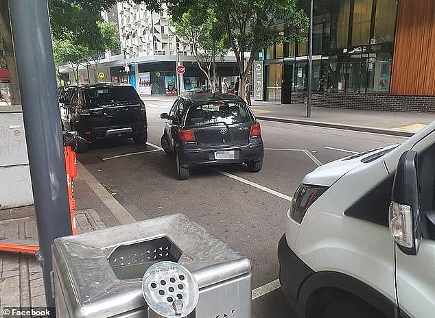 A picture of a failed parking attempt posted to Facebook page Malaka parking