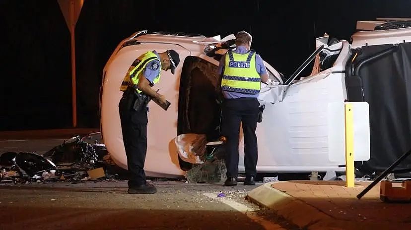 车辆严重变形！珀斯南部发生恐怖车祸，两司机当场死亡，两孩送医（组图） - 4