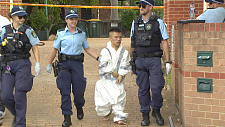 悉尼房产突发爆炸，警方发现“秘密毒品实验室”！1男子当场被捕（组图）