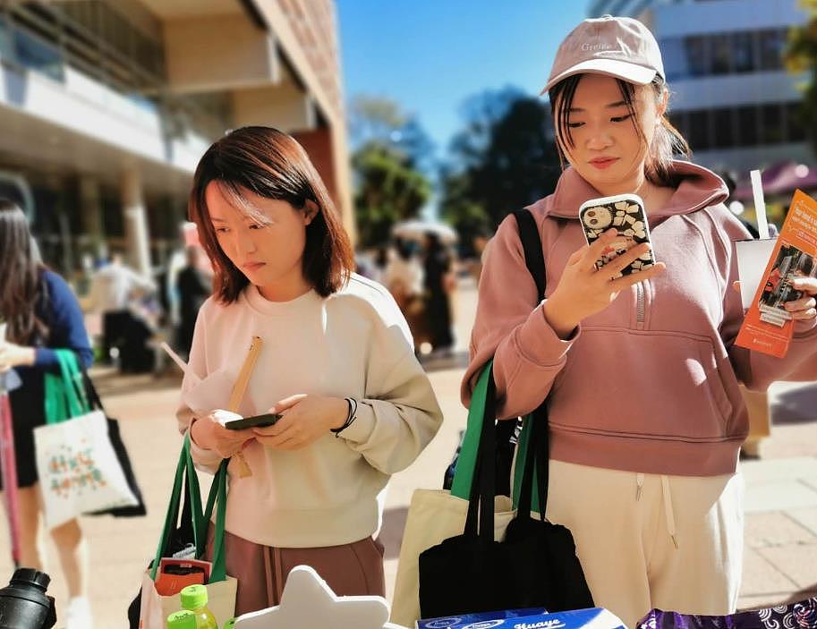 今日澳洲App在手，留学生活再不用愁！UNSW Oweek再次礼品放送，玩翻天（视频/组图） - 18