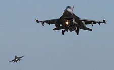 乌克兰即将拥有F-16先进战机，俄乌战争会迅速“翻盘”吗？（组图）