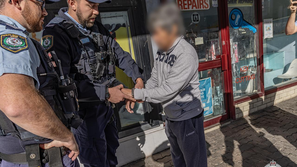 21年间猥亵多名女性，悉尼64岁男子被捕！被控9项罪（组图） - 4