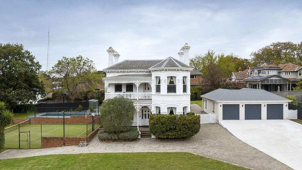 墨尔本六居室豪宅挂牌，预期价$630万！堪称“山上的白宫”，自带网球场和泳池（组图） - 9