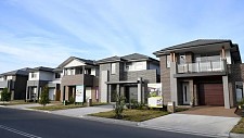 澳洲租房危机持续恶化！低收入家庭超半数收入需“上交”房东（图）