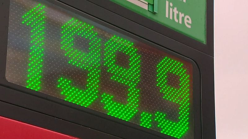 最高突破$2大关！澳首府城市油价大涨，悉尼差价达$44c/L，加油前记得货比三家（组图） - 2