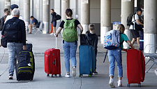 研究：超1/3澳人负担不起出国旅游，穷游也成“奢侈品”（组图）