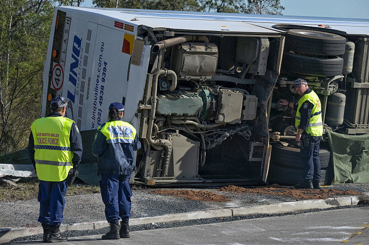 车祸惨案频发生！家长要求悉尼校车安装安全带，巴士司机：不切实际（组图） - 3