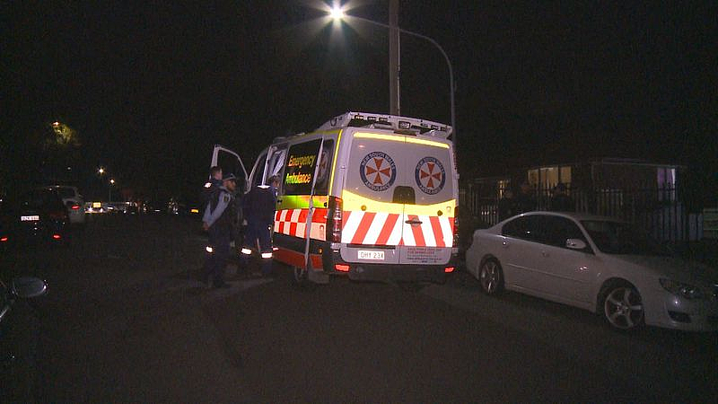 悉尼暴力入室盗窃案！63岁男子受伤送医，现场发现一把砍刀（图） - 2