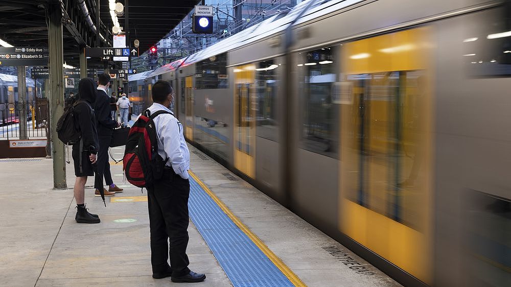 通勤者注意！悉尼城铁部分线路周末停运，华人区受影响（组图） - 2