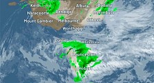 澳洲迎来极端天气，这个州直接从地图上“消失”！南澳打破11年降雨记录（组图）