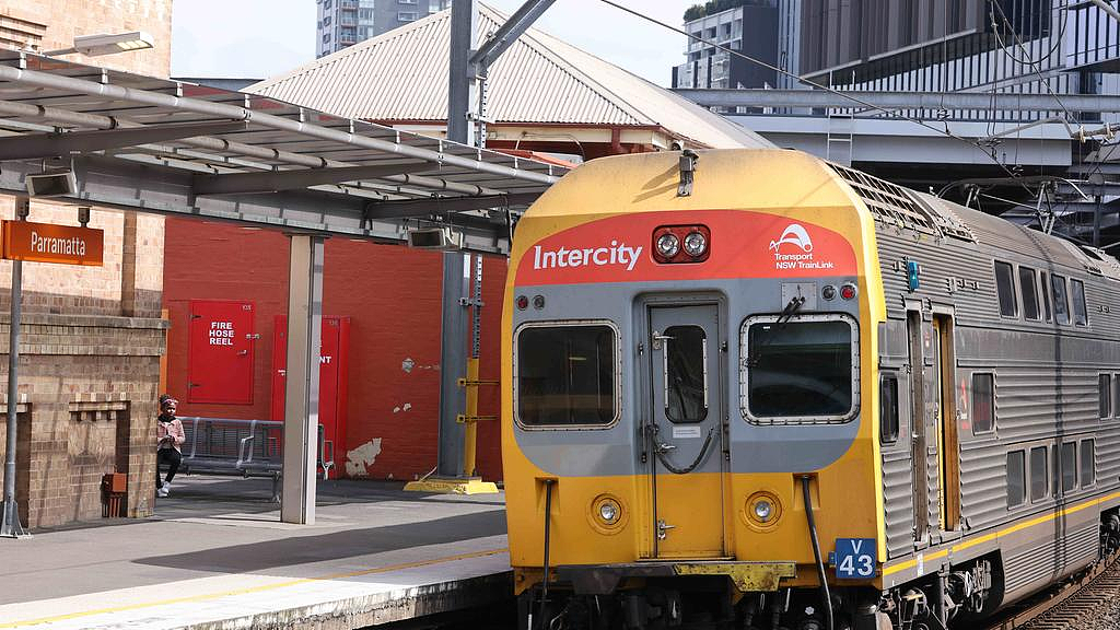 突发！悉尼多条城铁线路停运，通勤者被迫改乘巴士（组图） - 7