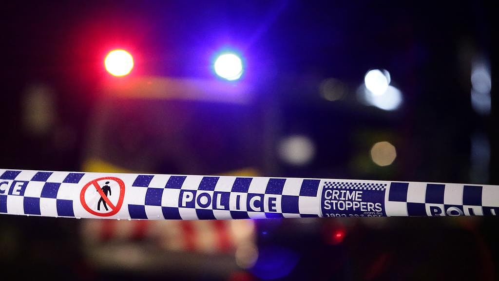 悉尼车站附近发生斗殴！1男子胸部被刺送医，另1男子当场被捕（图） - 2