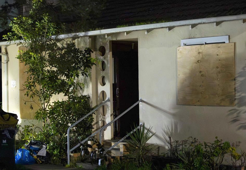 墨尔本警方发现无名男尸！疑房屋遭人纵火失踪者，一对男女被捕（组图） - 2