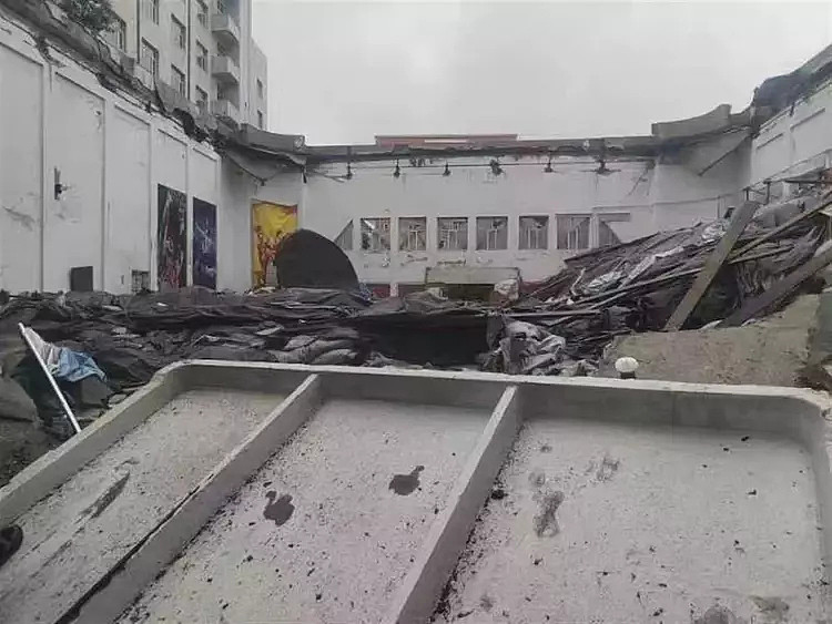 11人死亡！黑龙江中学体育馆坍塌，事故原因披露！目击者：事发时校女排队员正在训练（视频/组图） - 13