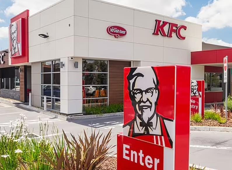 澳KFC推全新家庭套餐！4个汉堡和4份薯条只要$15，限时上架，速冲（组图） - 4