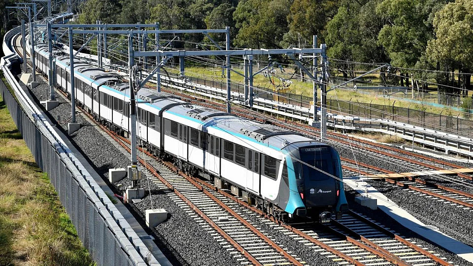 悉尼火车公司面临集体诉讼！员工指控其“有计划性”的拖欠工资，强迫加班等恶劣行为（图） - 2