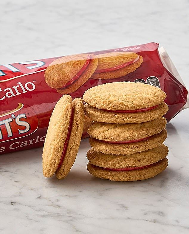 On the packaging the raspberry jam-coated cream extends to the outside of their coconut honey biscuits, but shoppers have noticed that this is rarely the case anymore