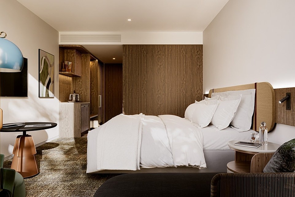 There are a range of choice in the hotel's 153 rooms with superior, deluxe and junior suites