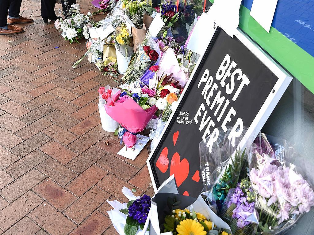 Hand written notes, flowers and cards from Berejiklian’s constituents left at her office. Picture: NCA NewsWire / Flavio Brancaleones