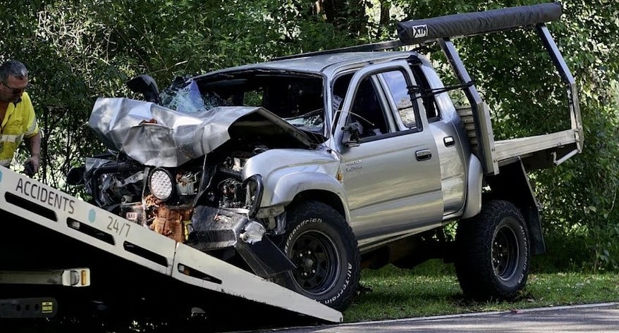 悉尼发生惨烈车祸！P牌司机驾皮卡车撞树，致1死5伤（组图） - 2