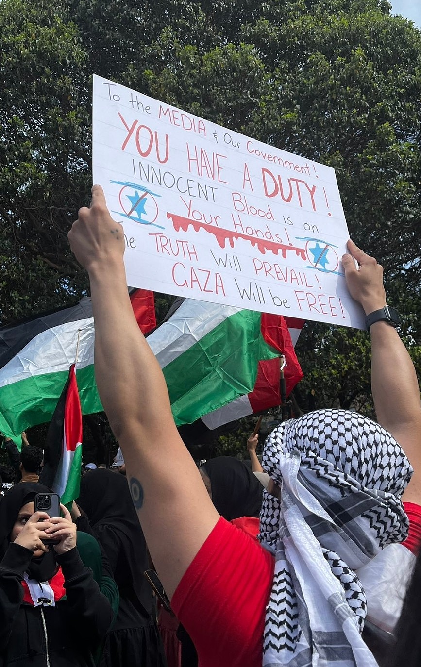 悉尼CBD再次爆发亲巴勒斯坦游行！数千示威者涌向市政厅（视频/组图） - 5