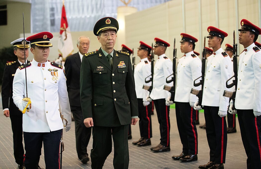 6月，中国国务委员兼国防部长李尚福上将在新加坡地区官员论坛的欢迎仪式上现身。