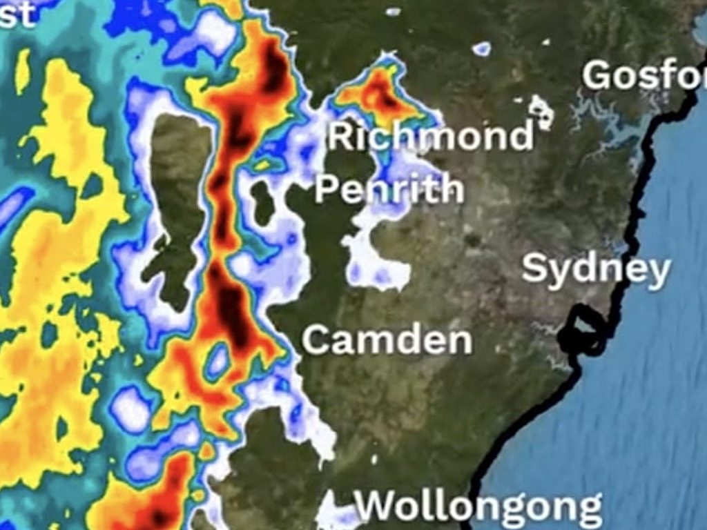 The storm will sweep over Sydney on Thursday afternoon. Photo: Bureau of Meteorology