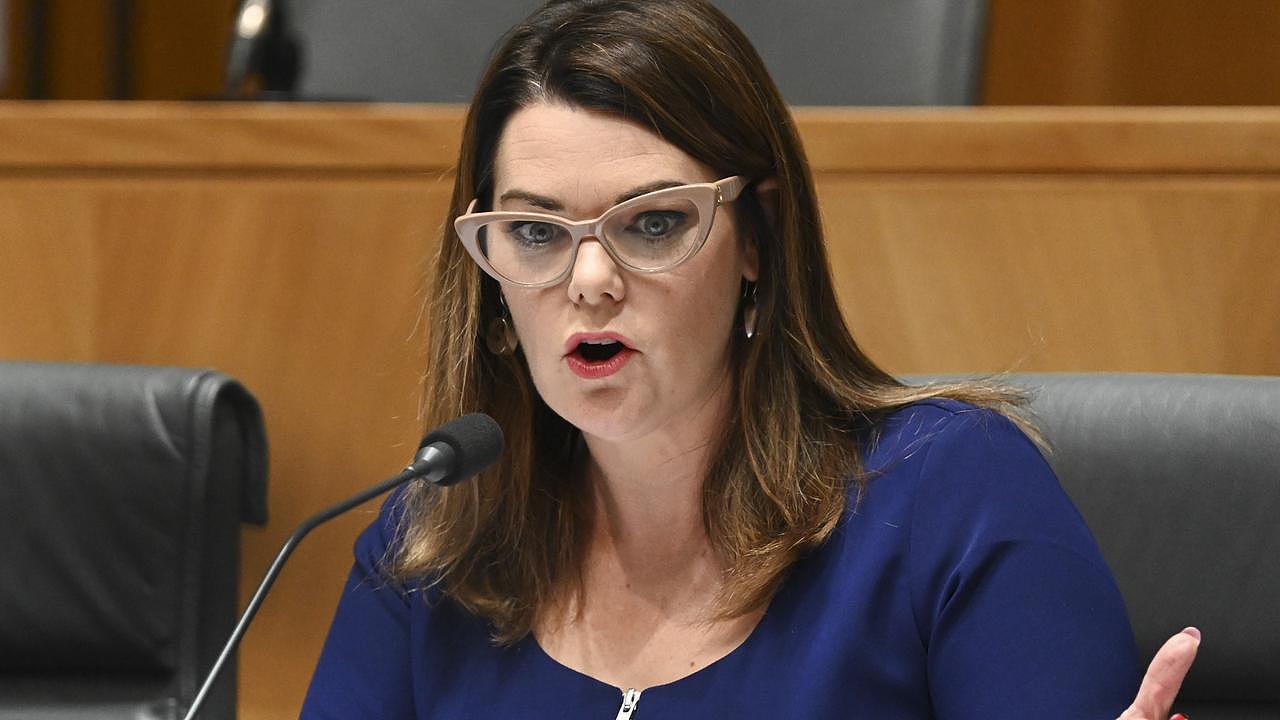 Senator Sarah Hanson-Young has questioned who to believe about the cause of the outage as Optus and Singtel trade blows. Picture: NCA NewsWire / Martin Ollman