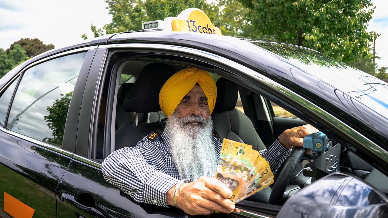 Melbourne 13cabs Driver Charanjit Singh Atwal who found $8000 cash in his taxi.