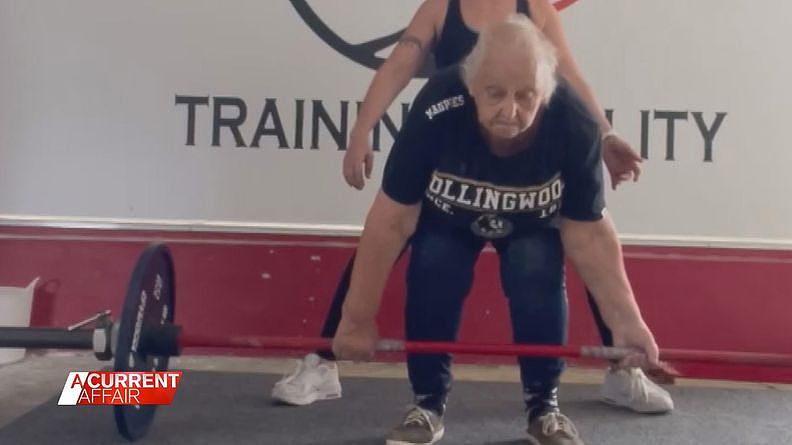 世界上最硬核的奶奶！澳老人80岁高龄打破举重记录，曾三次战胜癌症（视频/组图） - 4