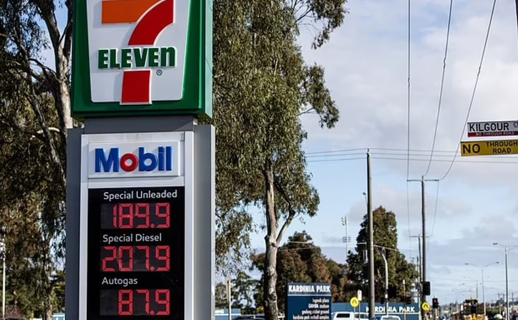 快去加油！澳洲油价即将上涨，这些地方还能捡便宜，价格低至$1.53/升（视频/组图） - 3
