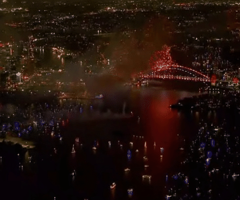悉尼跨年烟花秀震撼上演！万枚烟花点亮夜空，美不胜收（视频/组图） - 36