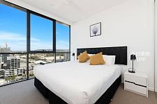 Brisbane Stunning 1 Bedroom 1 bathroom 1 Carpark Apartment