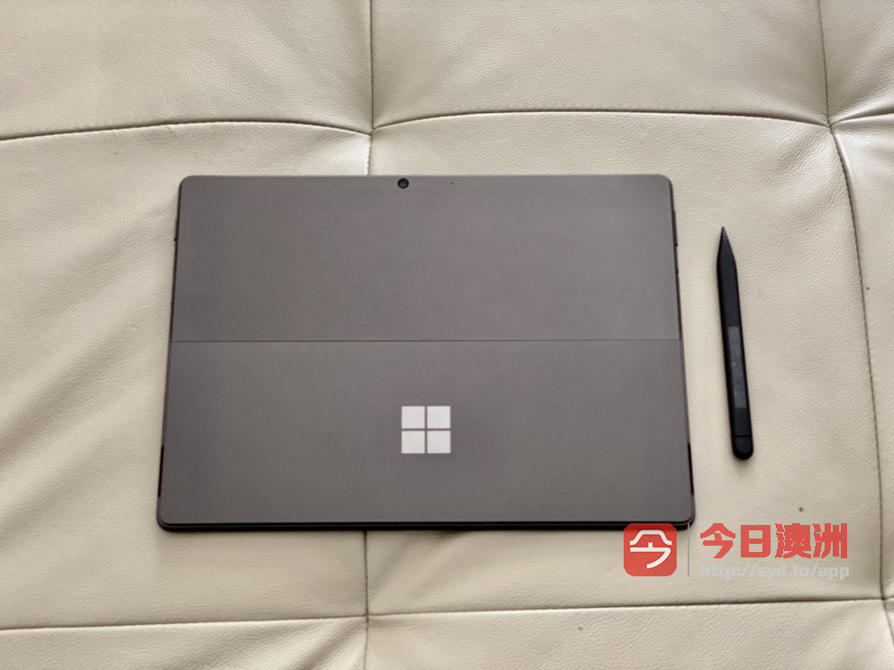 99新微软SurfacePro8 带原装二代笔